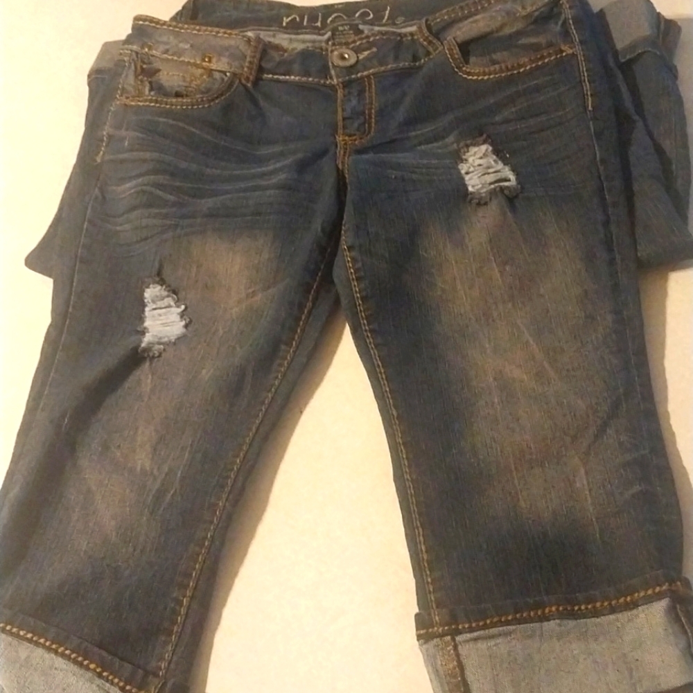 Jean Capri Bundle - Picture 3 of 7